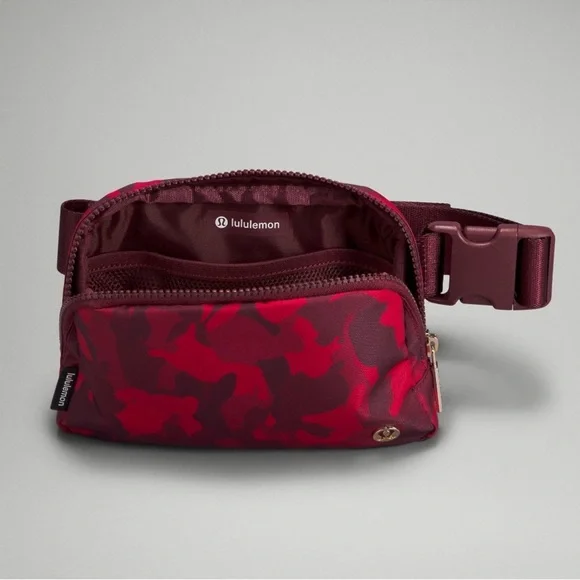 Lululemon Red Rabbit Camo Lunar New Year Everywhere Belt Bag Extended Strap - Picture 11 of 14